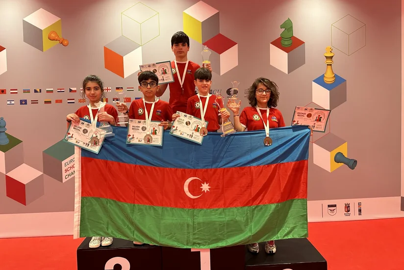 Azərbaycanın məktəbli şahmatçıları Avropa çempionatında 5 medal qazanıblar