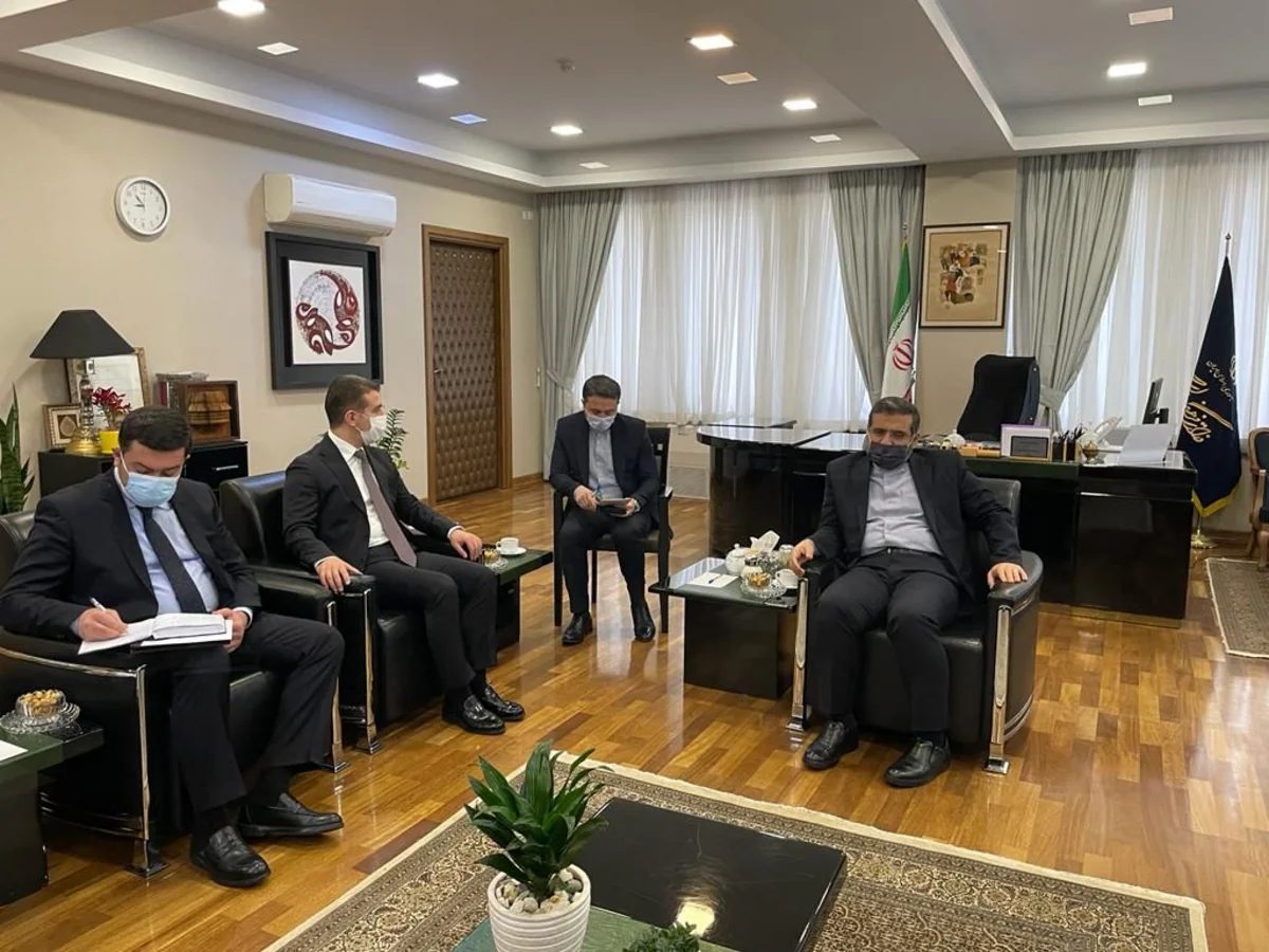 Azərbaycan və İran əməkdaşlığın gücləndirilməsini müzakirə edib