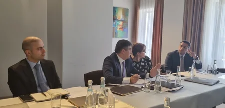 Hüquqi Ekspertiza və Qanunvericilik Təşəbbüsləri Mərkəzinin Şuşada iclası keçirilib, qurumun strukturu barədə müzakirə aparılıb