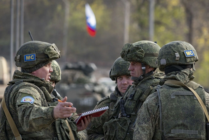 Qarabağda Rusiya sülhməramlılarının olduğu avtomobil atəşə tutulub, ölənlər var