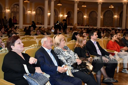 Filarmoniyada Fikrət Əmirovun 100 illik yubileyi ilə bağlı konsert proqramı keçirilib