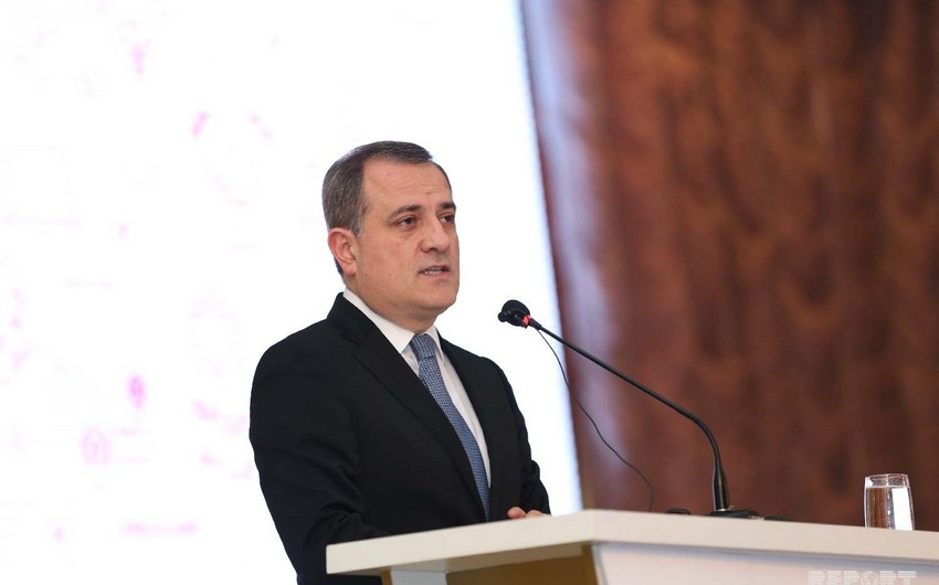 Azərbaycanda onlayn təhsildən yararlanan tələbələrin sayı açıqlandı