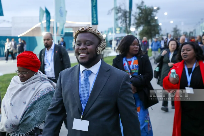 COP29-un dördüncü gününün ilk saatlarından - FOTOREPORTAJ