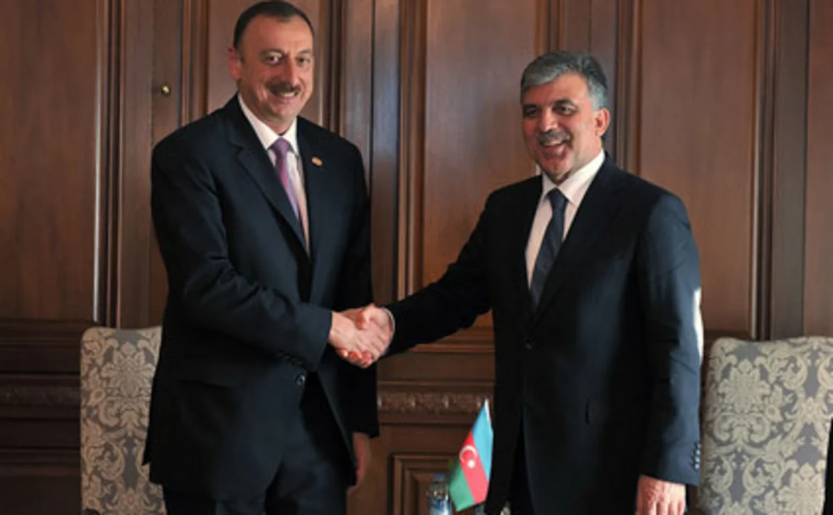 Türkiyənin XI prezidenti Abdullah Güllə Azərbaycan prezidenti arasında telefon danışığı olub