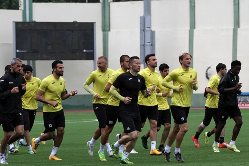 ​Simurq klubu daha 4 futbolçu ilə yollarını ayırıb