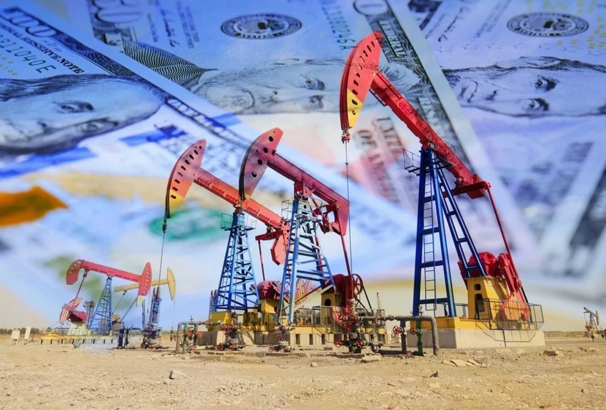 Azerbaijani oil price drops