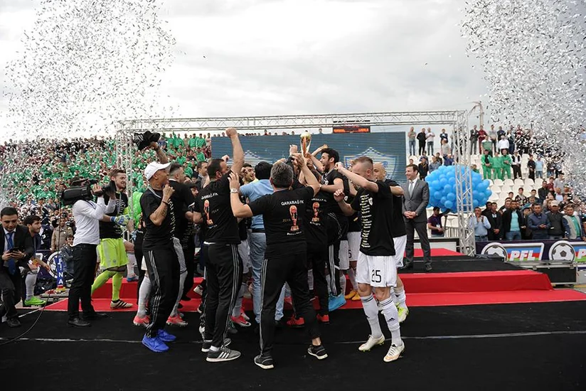 Futbol üzrə Azərbaycan Kubokunun finalçıları mükafatlandırılıblar