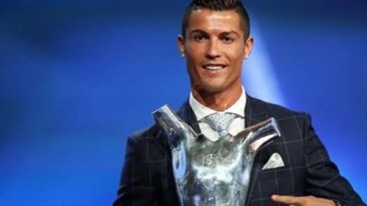 UEFA Avropada 2015-2016 mövsümünün ən yaxşı futbolçusunu açıqlayıb