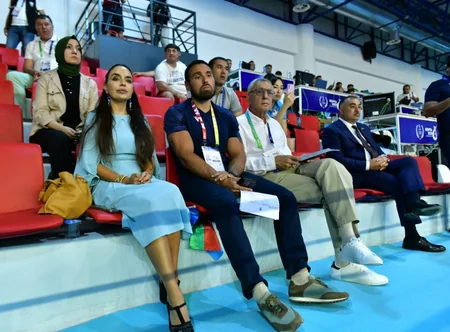 Leyla Əliyeva güləşçilərimizin V İslam Həmrəyliyi Oyunlarındakı çıxışlarına baxıb