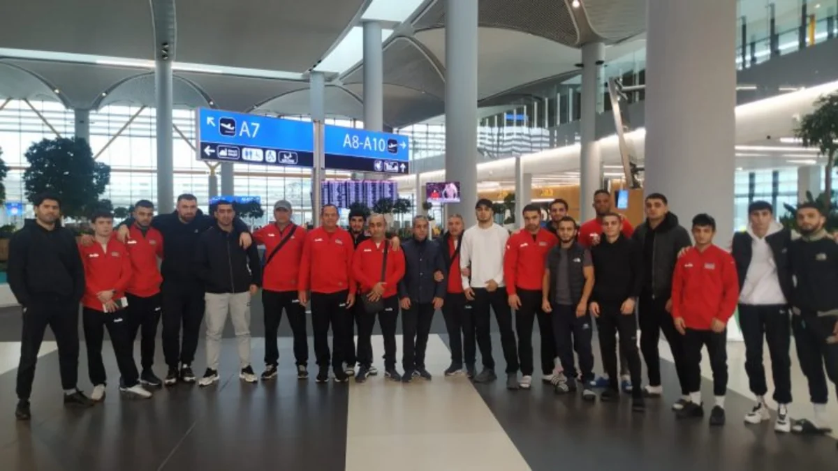 Azərbaycan millisinin boksçuları toplanış üçün Madridə yollanıblar