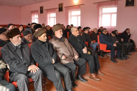​Sabirabadın Bulaqlı kənd məscidi dini icmasında “Dini radikalizm və onun fəsadları” mövzusunda tədbir keçirilib