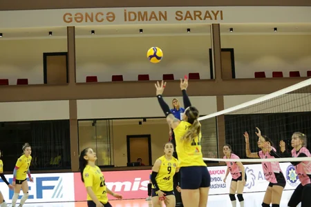 Qadın voleybolçular arasında Azərbaycan çempionatında ilin son oyunları keçirilib