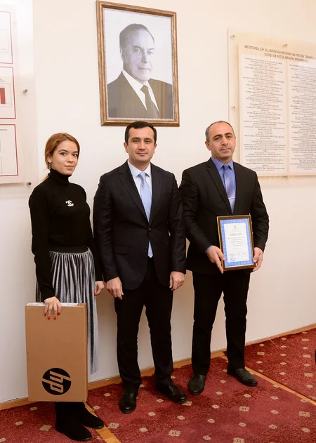 Bakıda “Ən yaxşı məktəb saytı” müsabiqəsinin qalibləri mükafatlandırılıb