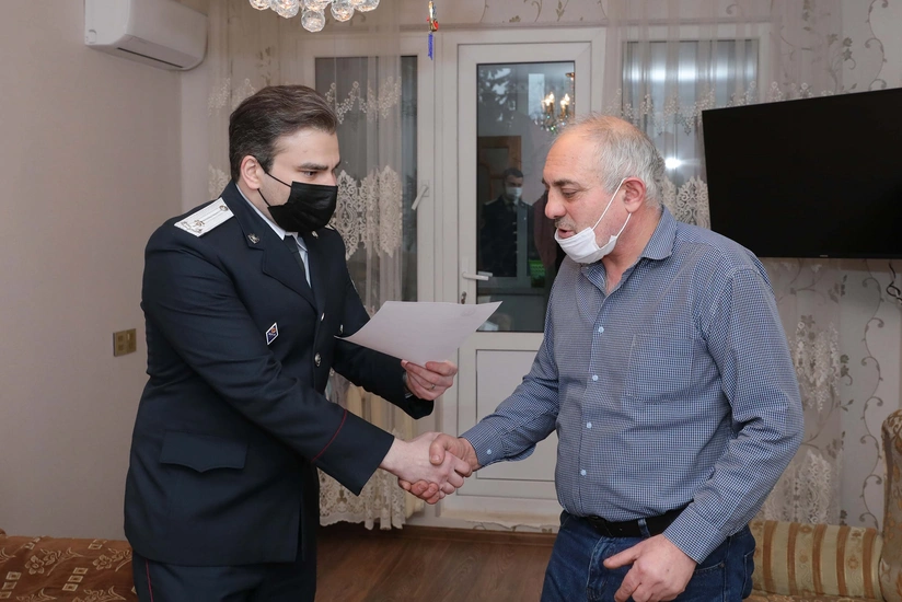 Şəhid və qazi ailələrinin üzvü olan 20 nəfərə Azərbaycan vətəndaşlığı verildi