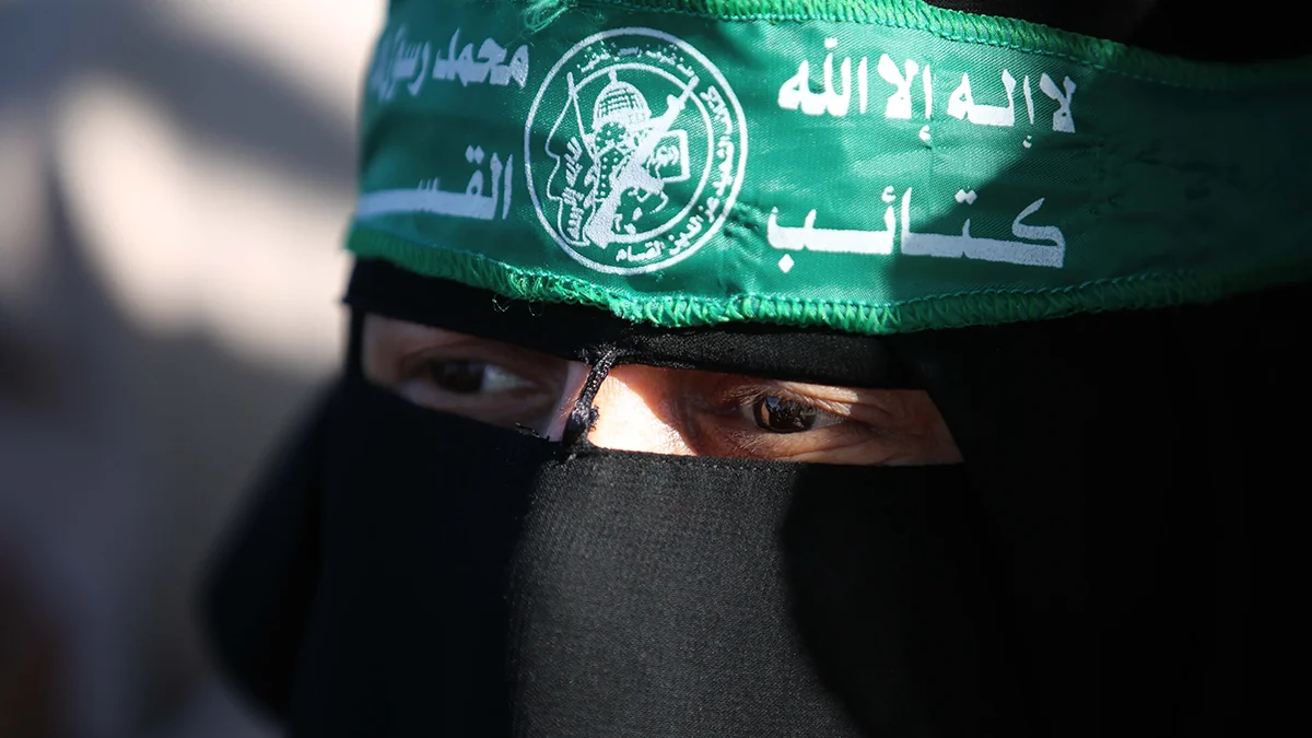 Hamas says ready to have 'complete compromise' to carry out prisoner exchange with Israel