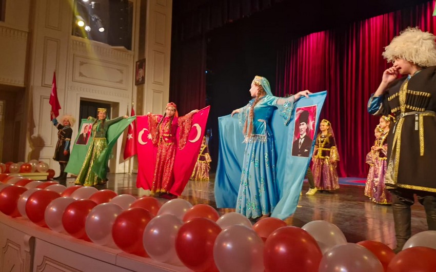 Naxçıvanda Türkiyənin Milli Suverenlik və Uşaq Bayramı qeyd edilib