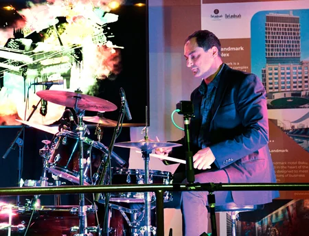 Bakıda Vikram Ruzaxunovun konserti keçirilib