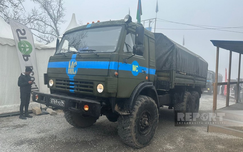 Vehicles of Russian peacekeepers pass freely along Khankandi-Lachin road 