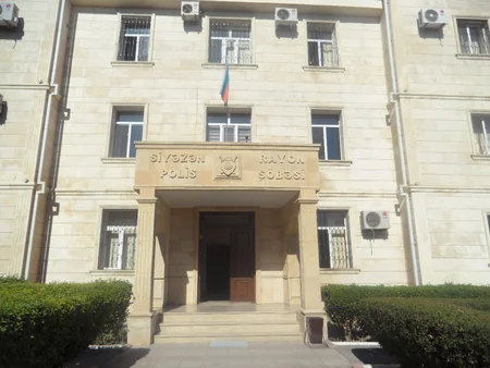 Mağazalardan silsilə oğurluqlar edən dəstə üzvləri saxlanılıb