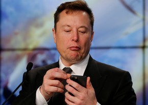 Tesla CEO becomes third richest billionaire