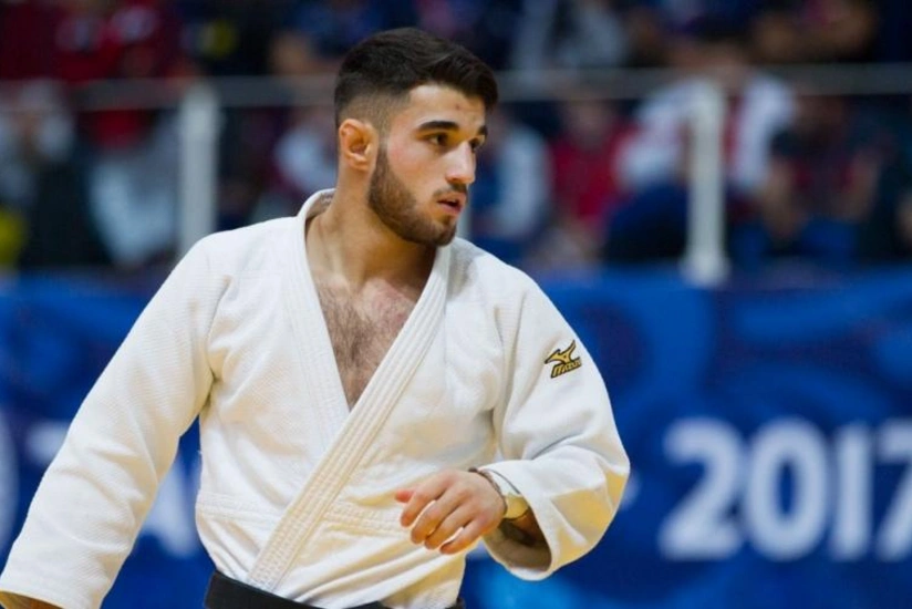 Rəşad Rəsullu Kəramət Hüseynovdan narazıdır: “Nizam-intizamla bağlı problemi var”