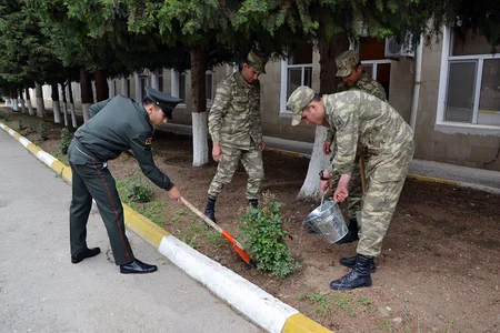 Azərbaycan Ordusunda Heydər Əliyev İli çərçivəsində keçirilən silsilə tədbirlər davam edir
