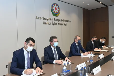 Ceyhun Bayramov Almaniya Federal Parlamentinin vitse-prezidenti ilə görüşüb