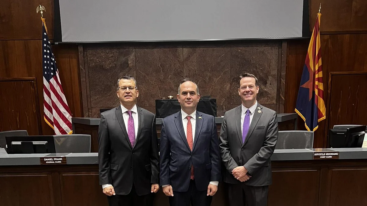 Azərbaycanın baş konsulu Arizona ştatının dövlət rəsmiləri ilə görüşüb