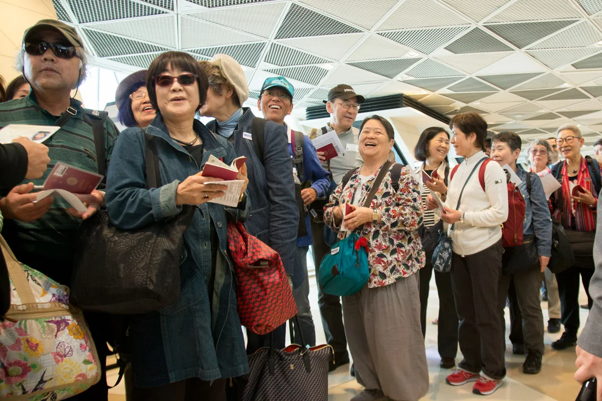 Bakı aeroportunda 15 ölkənin vətəndaşlarına viza 2 dəqiqəyə veriləcək