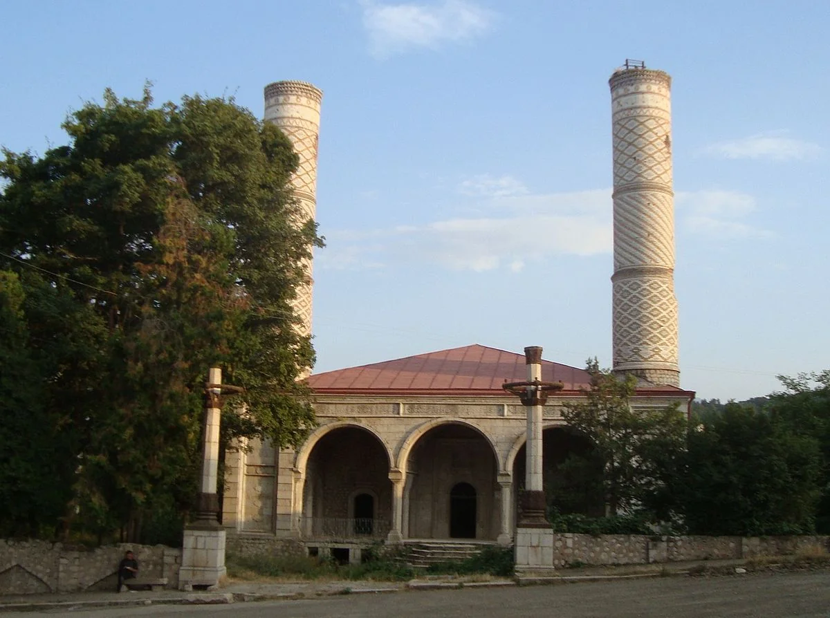 Dini konfessiyaların rəhbərləri Qarabağda dağıdılan dini abidələrimizlə bağlı birgə bəyanat veriblər