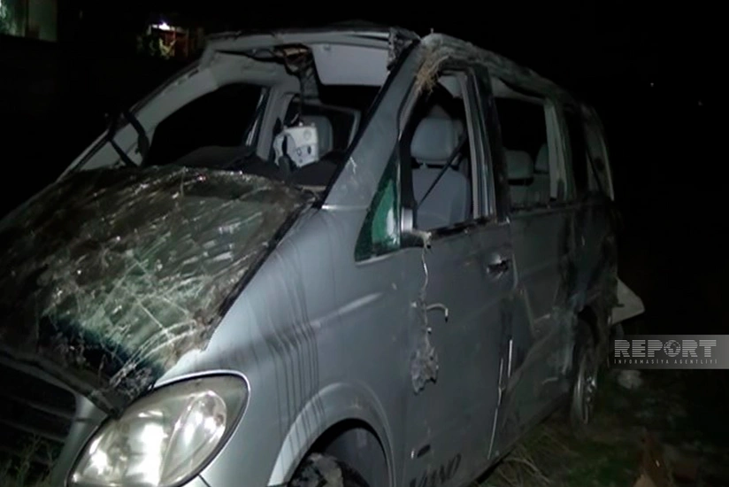 Mingəçevirdə mikroavtobusun aşması nəticəsində ölənlərin sayı artıb - YENİLƏNİB