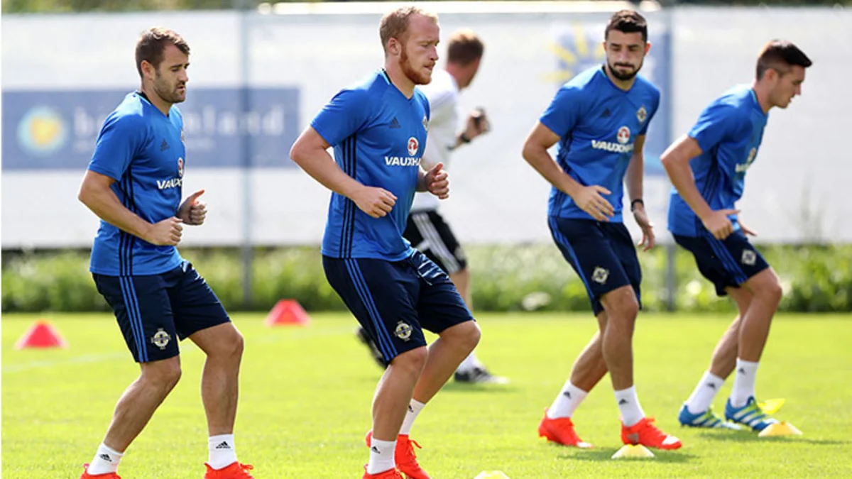 Azərbaycanın futbol millisi ilə qarşılaşacaq Şimali İrlandiya yığmasının heyətində dəyişiklik edilib