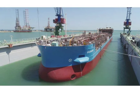 Azərbaycan istehsalı olan ikinci tanker inşasının növbəti mərhələsi üçün suya salınıb