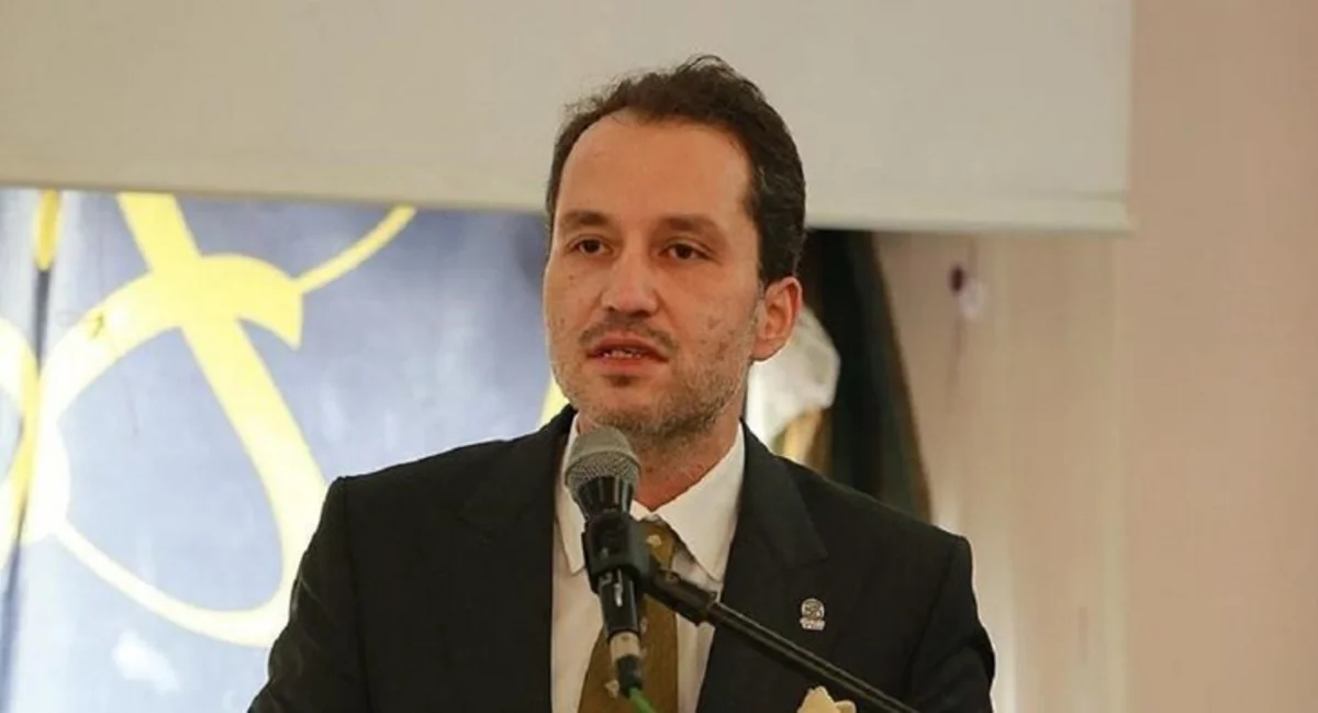 Türkiyənin keçmiş Baş nazirinin oğlu partiya qurur