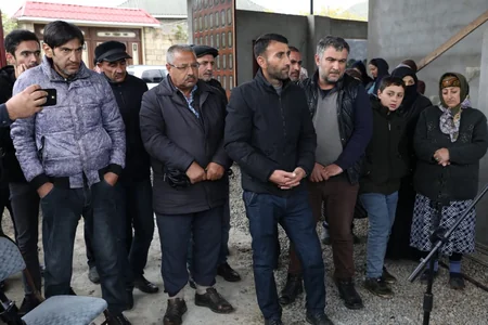 Cəlilabadda vətəndaşların qaz təchizatı ilə bağlı problemləri dinlənilib