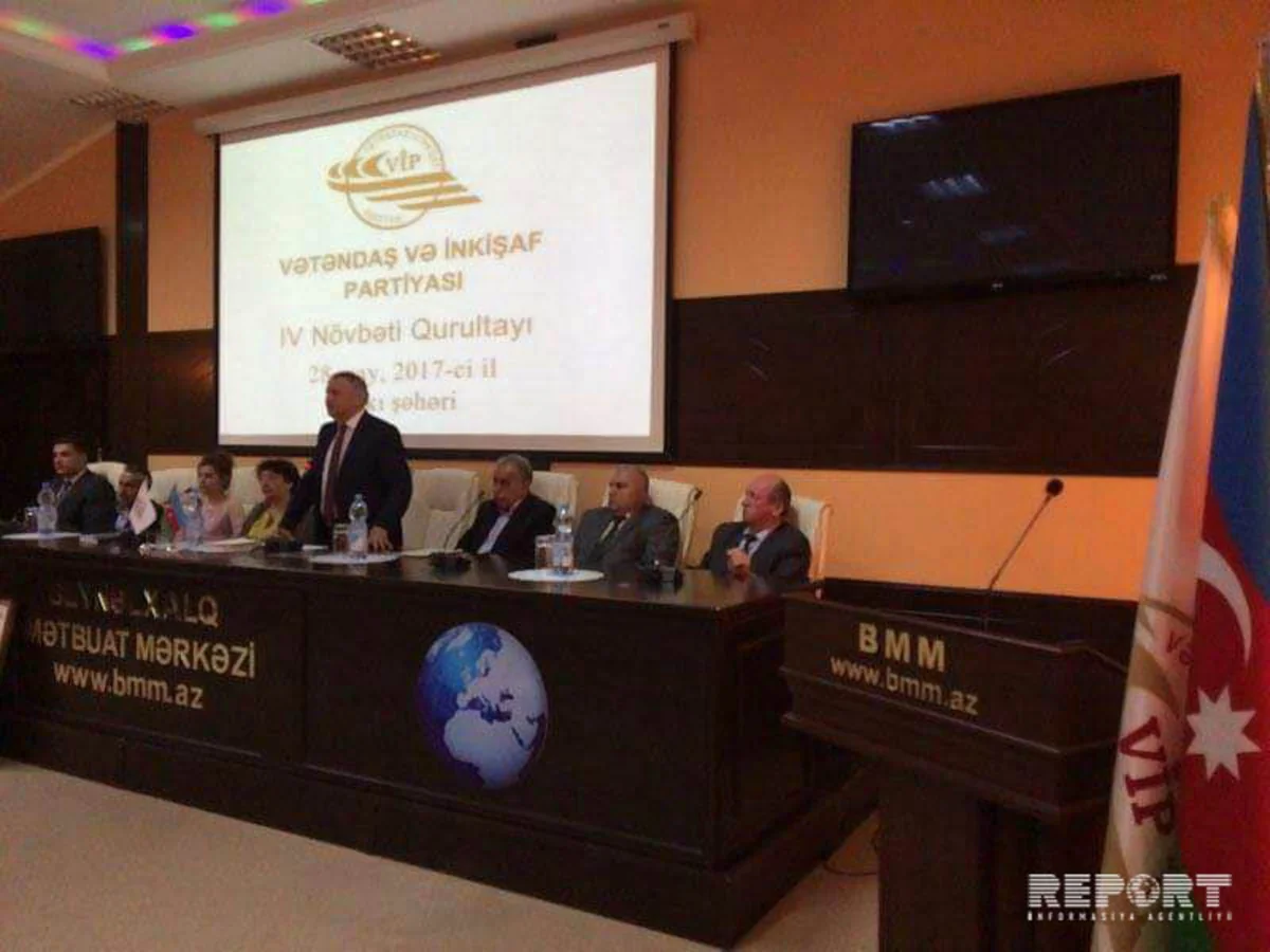Əli Əliyev növbəti dəfə VİP-in sədri seçilib - FOTO