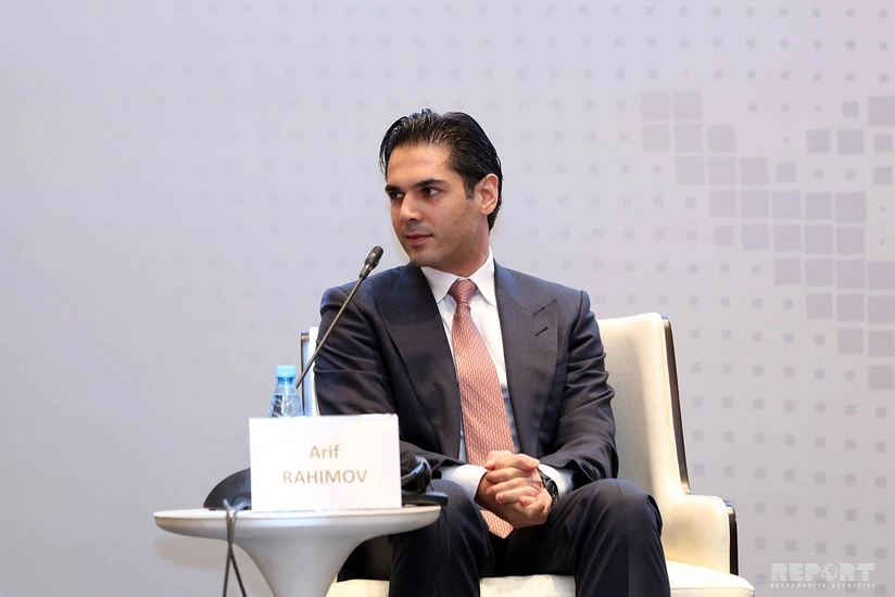 Arif Rəhimov Monakoda Formula 1lə bağlı iqtisadi forumda iştirak edib