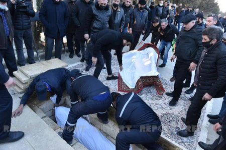 Xalq artisti Kamil Cəlilov dəfn edilib