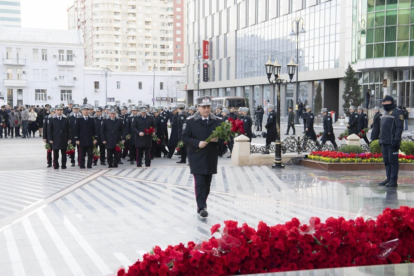 DTX-nin əməkdaşları Xocalı abidəsini ziyarət ediblər