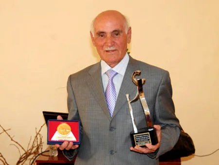 ​Azərbaycanın əməkdar müəllimi vəfat edib