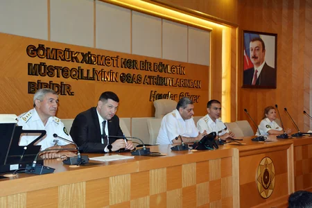Dövlət Gömrük Komitəsində növbəti test imtahanları keçirilib