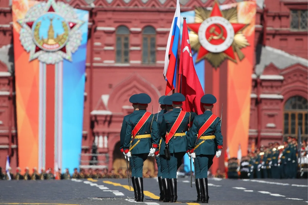 Victory parade starts in Moscow