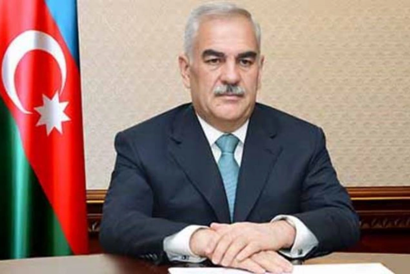 Vasif Talıbov İnstitut direktorunu təltif edib