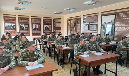 HHQ-nin hərbi hissəsində qrup rəhbəri müsabiqəsi keçirilib