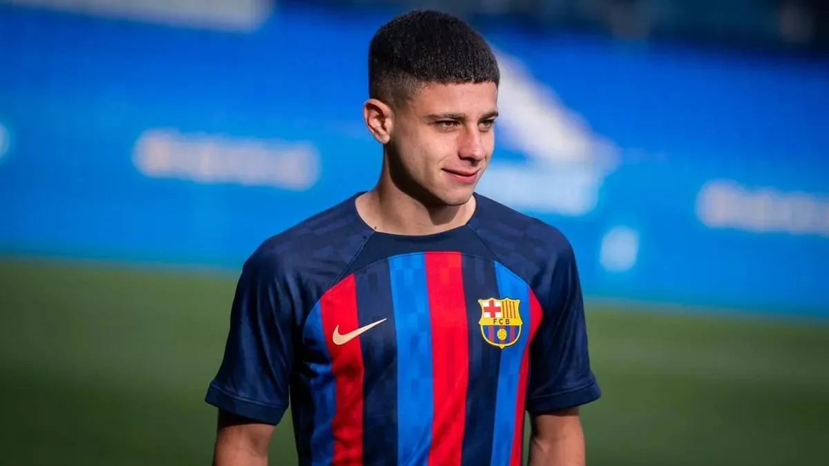 “Barselona” argentinalı futbolçunu transfer edib