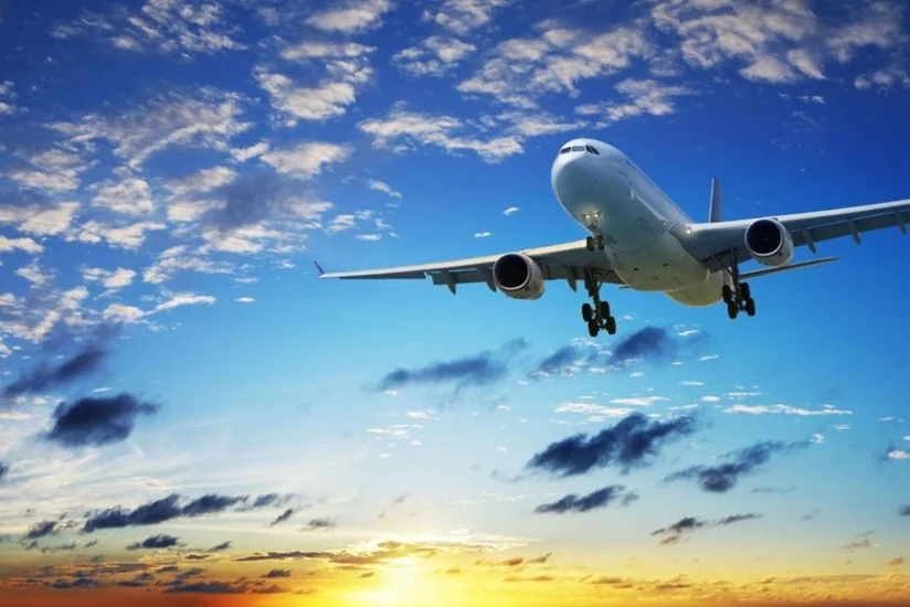 Gürcüstandan Azərbaycana hava nəqliyyatı ilə sərnişin daşınma 52 %-dən çox artıb