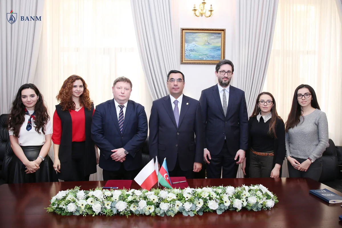 Baku Higher Oil School signs agreement with WSB University