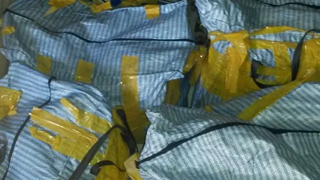 Rusiyadan Azərbaycana  gömrük orqanına bəyan olunmayan mallar gətirilərkən saxlanılıb
