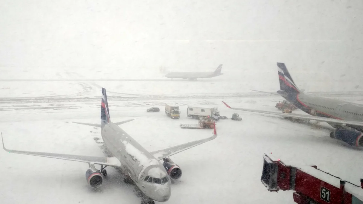 About 30 flights delayed or canceled at Moscow airports