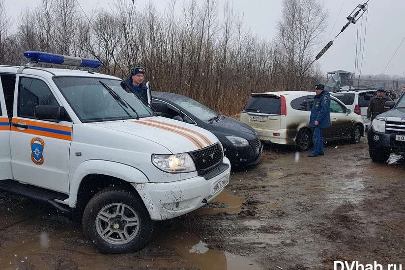 В центре Хабаровска рухнул вертолет, шестеро погибших - ВИДЕО